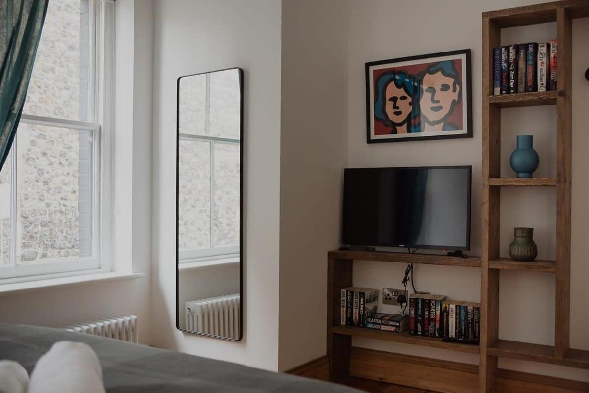 Spacious Norwich Lanes Apartment With Roof Terrace Εξωτερικό φωτογραφία