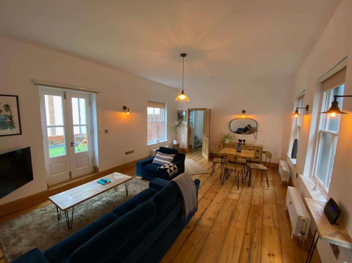 Spacious Norwich Lanes Apartment With Roof Terrace Εξωτερικό φωτογραφία
